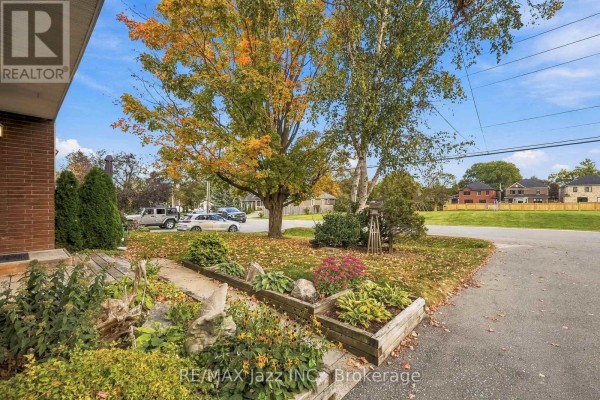 Dining room - 431 Bay Street, Scugog, ON L9L1M7 Photo 3