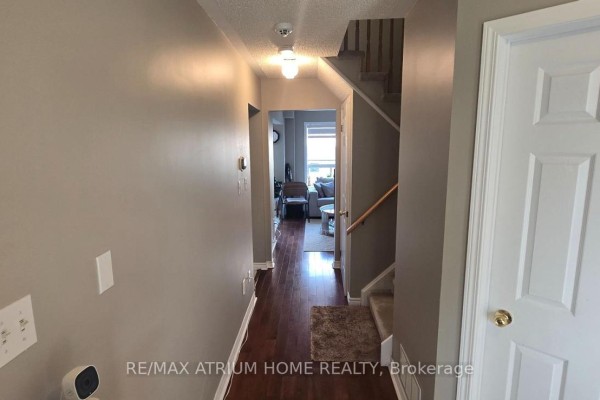 Bedroom 2 - 431 Drew Street, Oshawa, ON L1H8W6 Photo 4