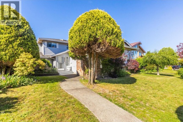 431 Glenbrook Drive, New Westminster, BC V3L5J3 Photo 4