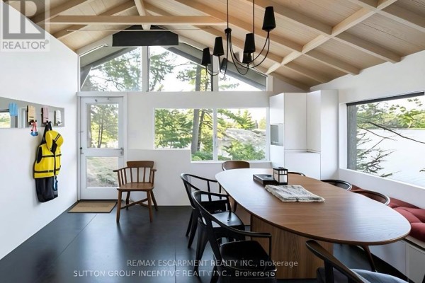 Sunroom - 431 Healey Lake Water, The Archipelago, ON P0G1G0 Photo 5