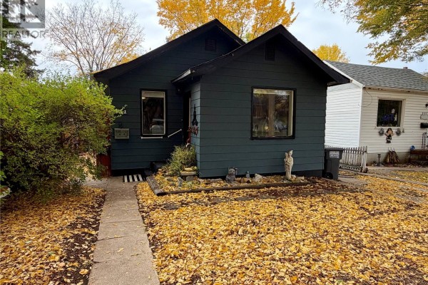 431 L Avenue N, Saskatoon