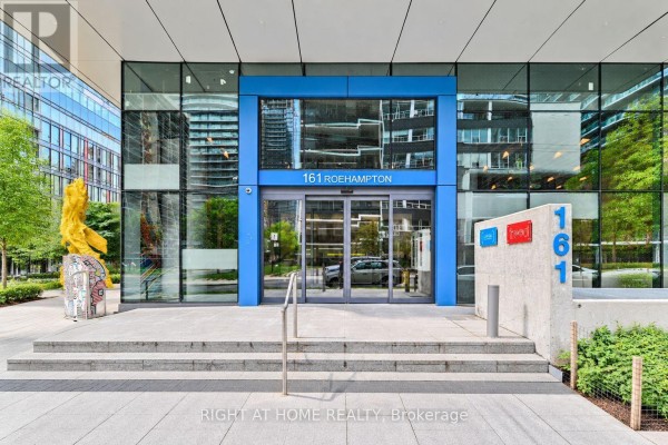 4311 - 161 Roehampton Avenue, Toronto, ON M4P0C8 Photo 3