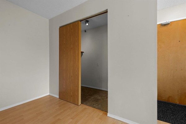 Bedroom - 4311 120 Plaza Drive, Winnipeg, MB R3T5K8 Photo 4