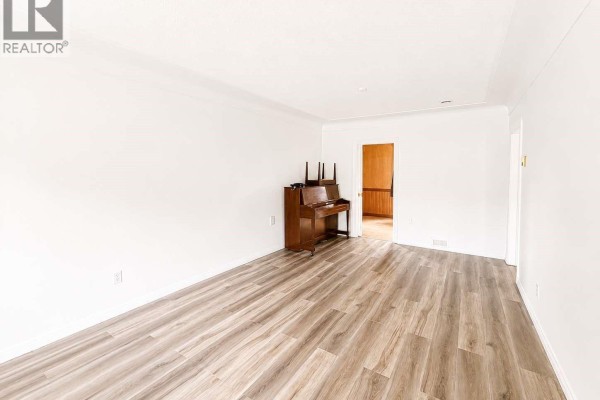 Entrance - 4311 North Park Dr, Port Alberni, BC V9Y3J1 Photo 5