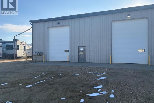 4314 41 Street, Camrose, AB, photo 3