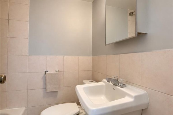 432 Clarence Street Unit# 5, London, ON N6A3M8 Photo 5