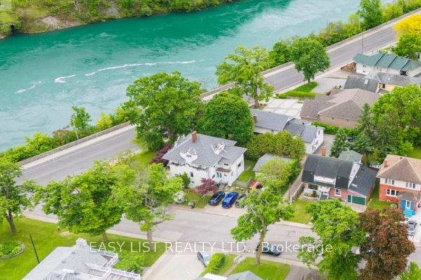 4322 Bampfield Street, Niagara Falls, ON, photo 2