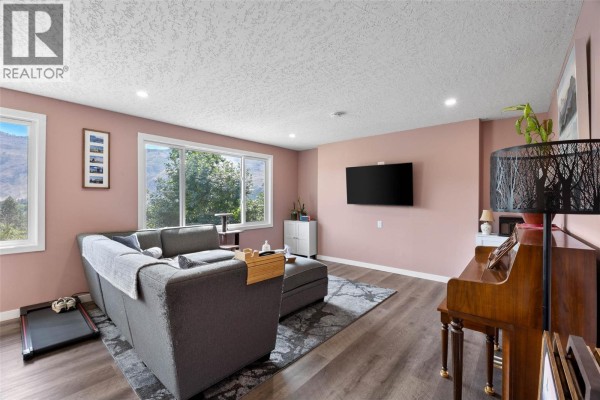 Bedroom - 4326 Karindale Road, Kamloops, BC V2B8N1 Photo 4
