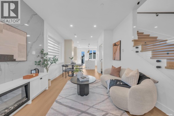 4328 Rupert Street, Vancouver, BC V5R2H8 Photo 4
