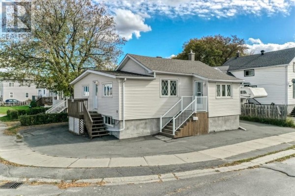 Residential for sale at 433 Dell Street, Sudbury, ON - MLS® jAaAuu