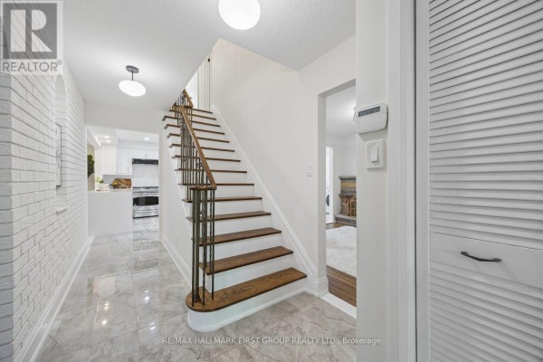 Kitchen - 433 Port Union Road, Toronto, ON M1C2L6 Photo 3