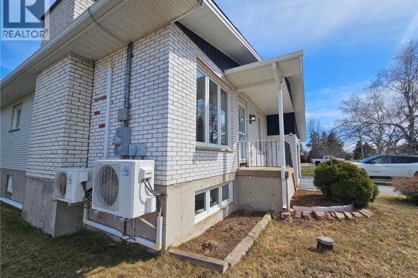 Bath (# pieces 1-6) - 4330 Rue Beauregard, Tracadie, NB E1X1C4 Photo 3