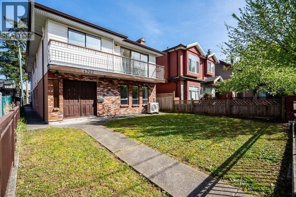 4332 Victoria Drive, Vancouver, BC, photo 2