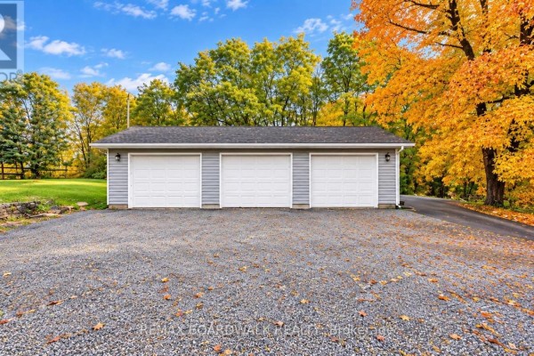 Kitchen - 4336 Kilkenny Road, Elizabethtown Kitley, ON K0E1M0 Photo 4