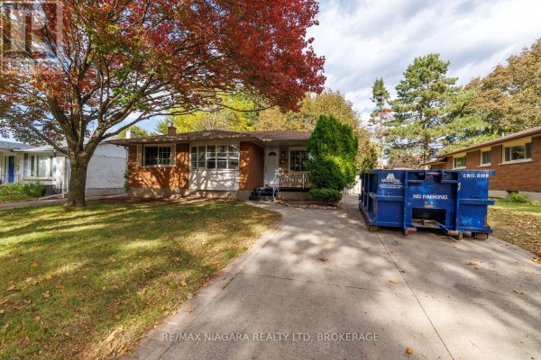 4344 Pettit Avenue, Niagara Falls, ON L2E6K8 Photo 2