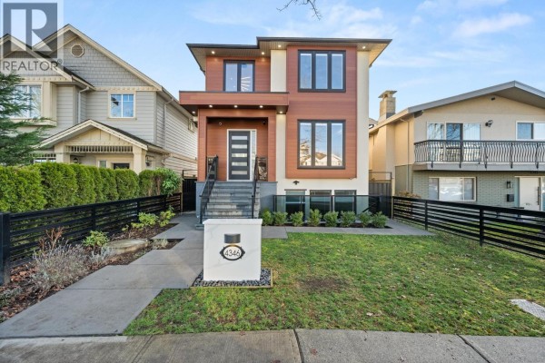 4346 Pender Street, Burnaby, BC V5C2M6 Photo 2