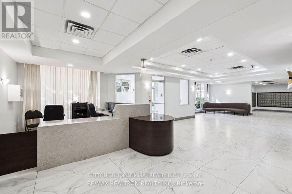 Den - 435 - 650 Lawrence Avenue W, Toronto, ON M6A3E8 Photo 4