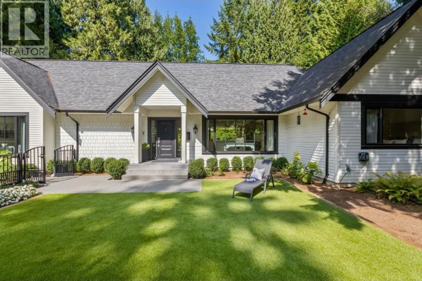 435 Macbeth Crescent, West Vancouver