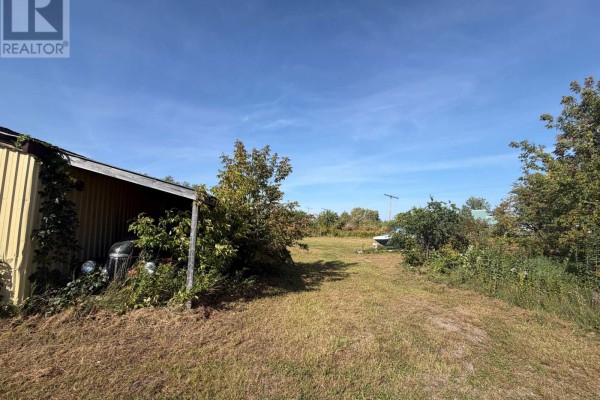 435 Mckay-clements Drive, Temiskaming Shores, ON P0J1K0 Photo 5