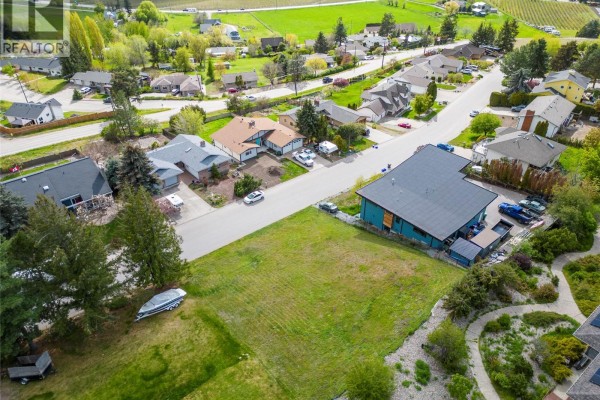 435 Scenic Drive, Coldstream, BC, photo 3