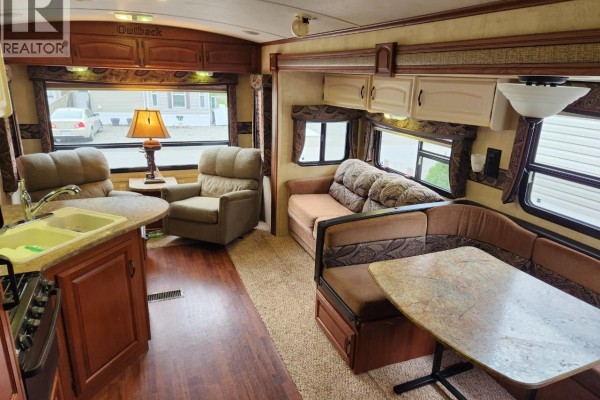 4354 3 Highway Unit# 59, Keremeos, BC V0X1N1 Photo 5