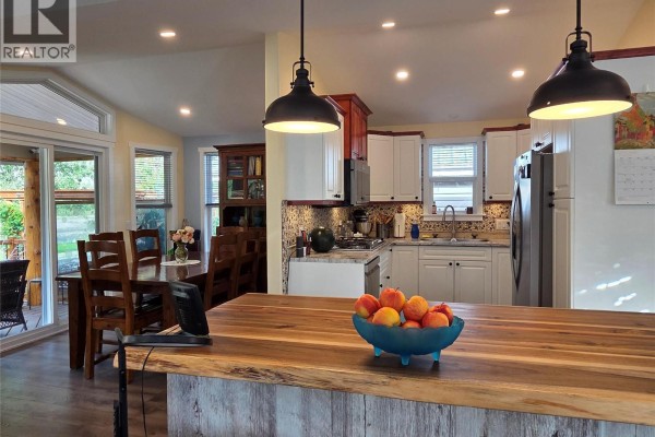 Kitchen - 4354 Highway 3 Unit# 30, Keremeos, BC V0X1N1 Photo 5