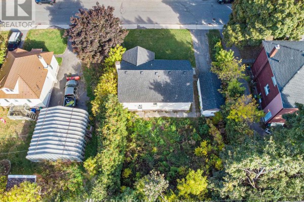 436 Blake Boulevard, Ottawa, ON K1K1B1 Photo 4