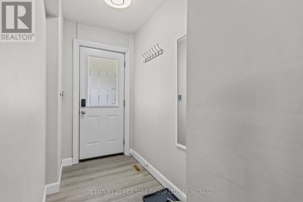 Partial bathroom - 436 Division Street, Kingston, ON K7K4A9 Photo 5