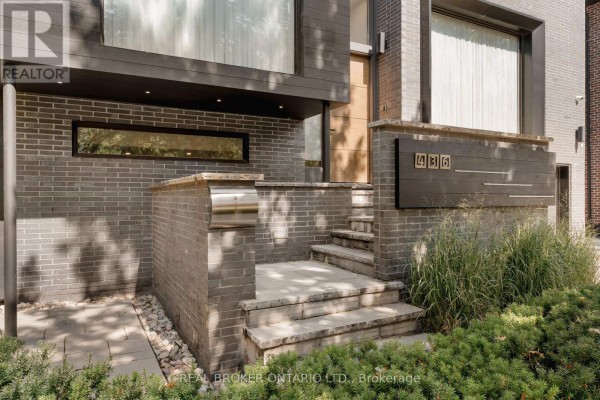 436 Glengarry Avenue, Toronto, ON, photo 3