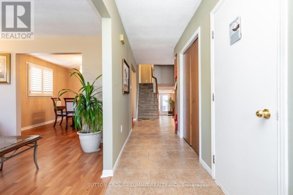 3pc Bathroom - 437 Eaglewood Drive, Hamilton, ON L8W2T1 Photo 3