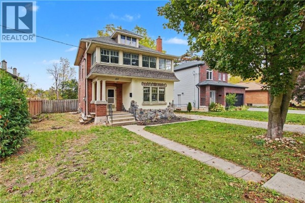 4pc Bathroom - 437 Garden Street, Cambridge, ON N3H4E1 Photo 3