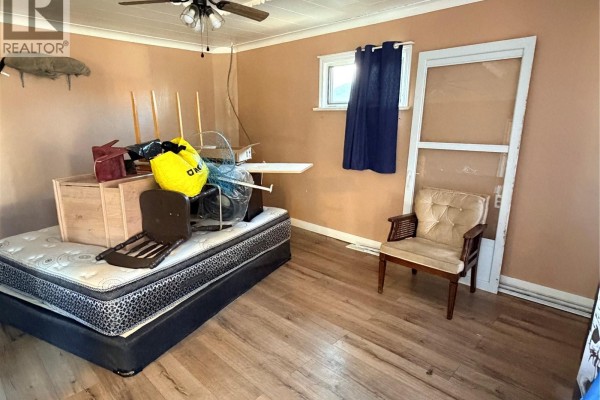 Bedroom - 438 3rd Street, Estevan, SK S4A0P2 Photo 2