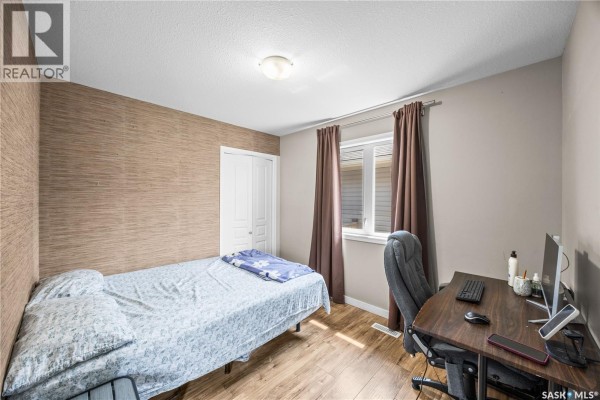 Bedroom - 439 Coad Manor, Saskatoon, SK S7R0C6 Photo 4