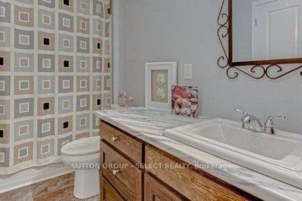 439 Edith Cavell Boulevard, Central Elgin, ON N5L1G8 Photo 5