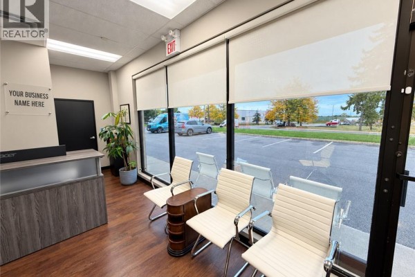 4391 Harvester Road Unit# 5a, Burlington, ON L7L4X1 Photo 3
