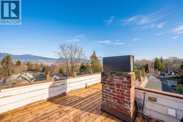 4396 Locarno Crescent, Vancouver, BC V6R1G3 Photo 4