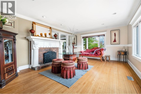 4396 Locarno Crescent, Vancouver, BC V6R1G3 Photo 5