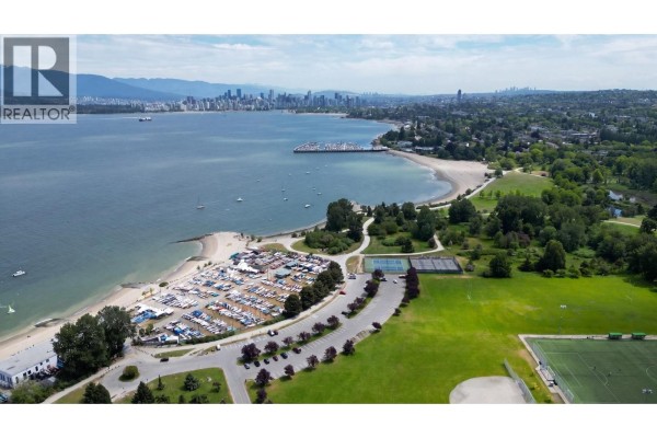 4399 Locarno Crescent, Vancouver, BC, photo 3