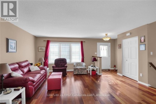 Bedroom - 44 - 335 Lighthouse Road, London South, ON N6M1J8 Photo 4