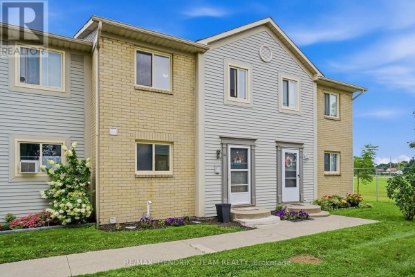 44 - 65 Dorchester Boulevard, St  Catharines, ON, photo 2