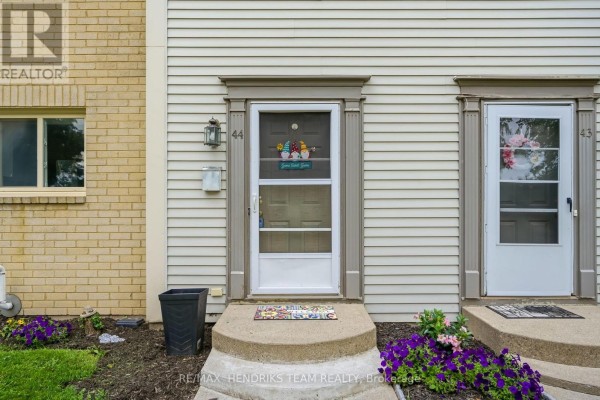 44 - 65 Dorchester Boulevard, St  Catharines, ON, photo 3