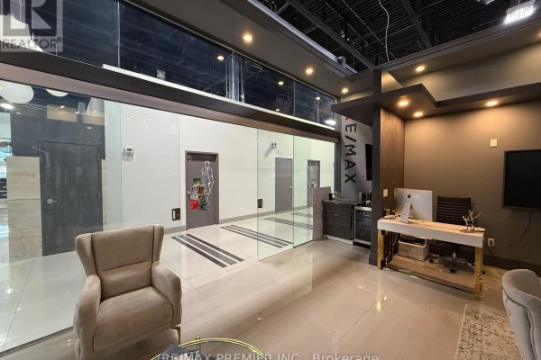 44 - 7250 Keele Street, Vaughan, ON L4K1Z8 Photo 4