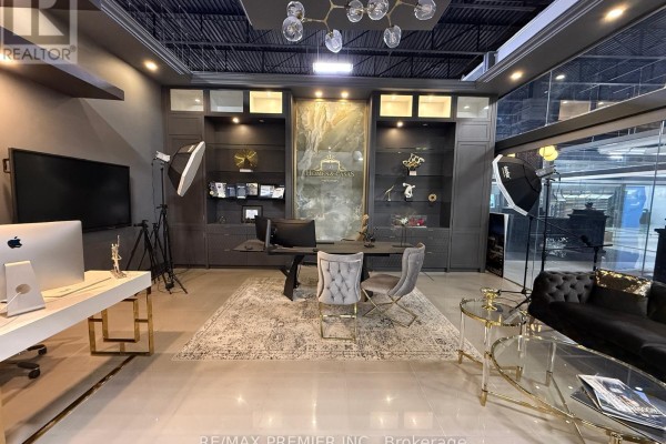 44 - 7250 Keele Street, Vaughan, ON L4K1Z8 Photo 5