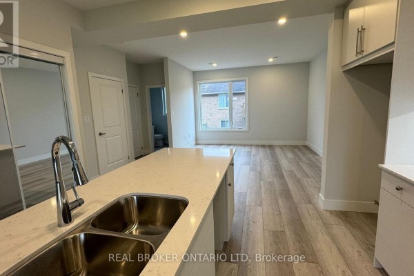 Family room - 44 - 925 Deveron Crescent, London South, ON N5Z5A4 Photo 5