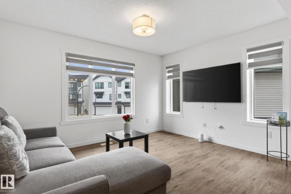 Den - #44 1025 Secord Pm Nw, Edmonton, AB T5T7V4 Photo 4