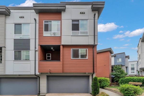 44 1670 160 Street, Surrey
