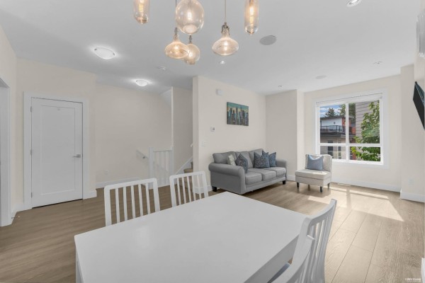 44 1670 160 Street, Surrey, BC V4A0C6 Photo 4