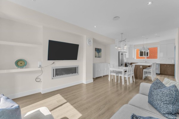 44 1670 160 Street, Surrey, BC V4A0C6 Photo 5