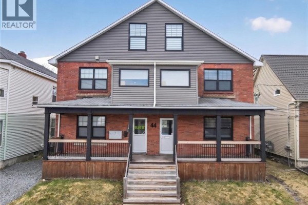 44-46 Harris, Moncton, NB E1C4N6 Photo 2