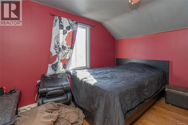 Workshop - 44 Arbutus St W, Lake Cowichan, BC V0R2G0 Photo 4
